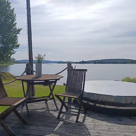 キャンプ場 Arctic Finland 3*