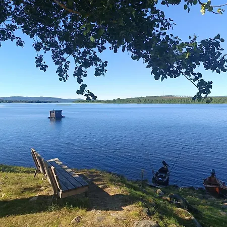 キャンプ場 Arctic Finland 3*